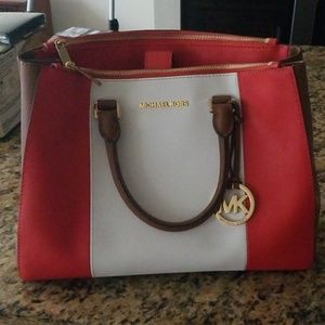 MK purse